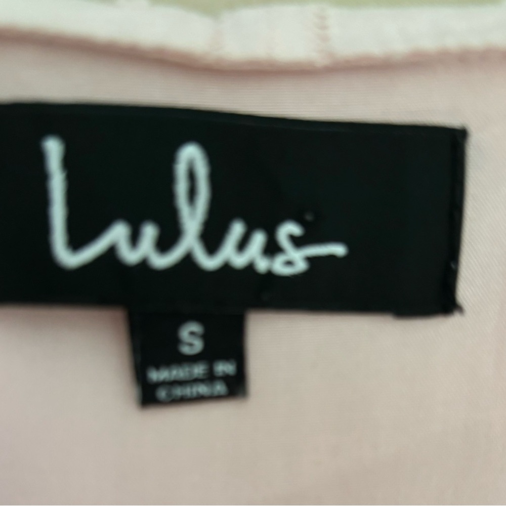 Lulu's Daydreaming Of You Pink Swiss Dot Button-Front Mini Dress Small - Picture 4 of 8